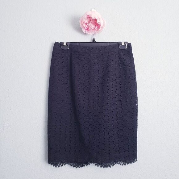 Blumarine Black Honeycomb Eyelet Scalloped Lace Hem Skirt - Picture 1 of 6